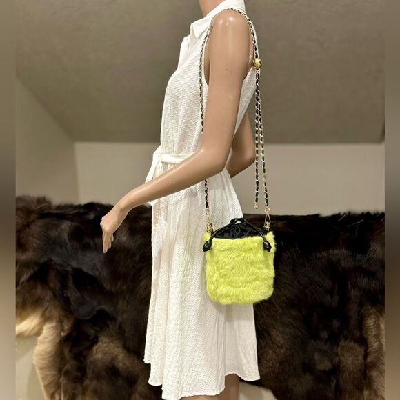 Handmade Lime Green Genuine Mink Fur & Drawstring Bucket Bag/Crossbody - Picture 8 of 15